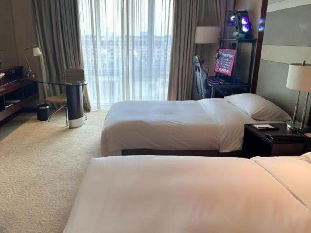 The Qube Shanghai Nanqiao מראה חיצוני תמונה